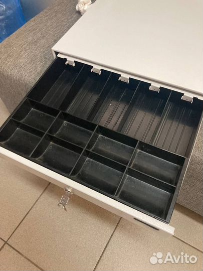 Ящик для денег