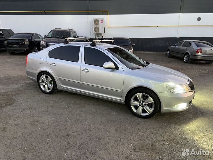 Skoda Octavia 1.8 AT, 2012, 110 000 км