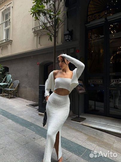 Костюм тройка с юбкой