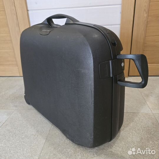 Чемодан Samsonite