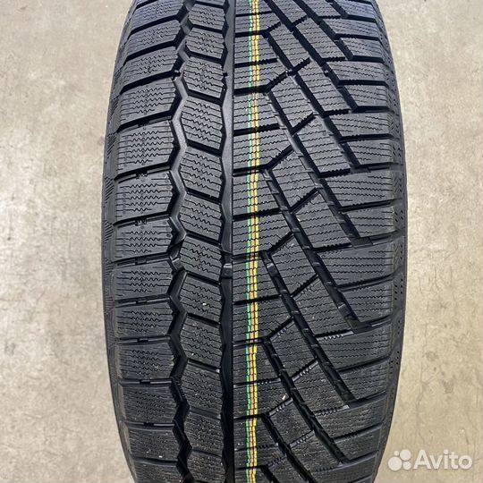 Gislaved Soft Frost 200 215/55 R17 98