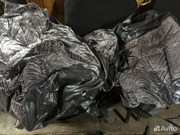 Продам чехлы на ваз2110