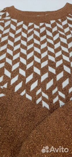 Джемпер с люрексом 42