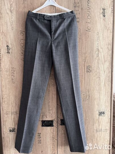 Костюм брючный на подростка