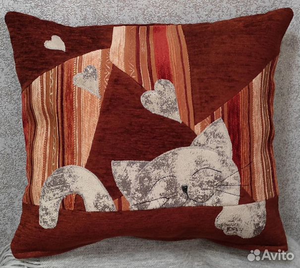 Подушка декоративная