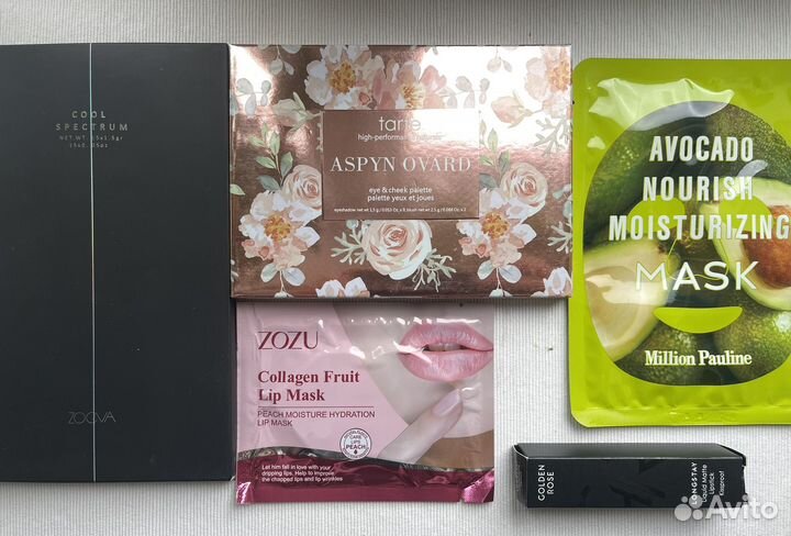 Набор косметики пакетом