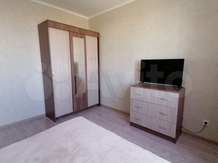 2-к. квартира, 59 м², 8/16 эт.