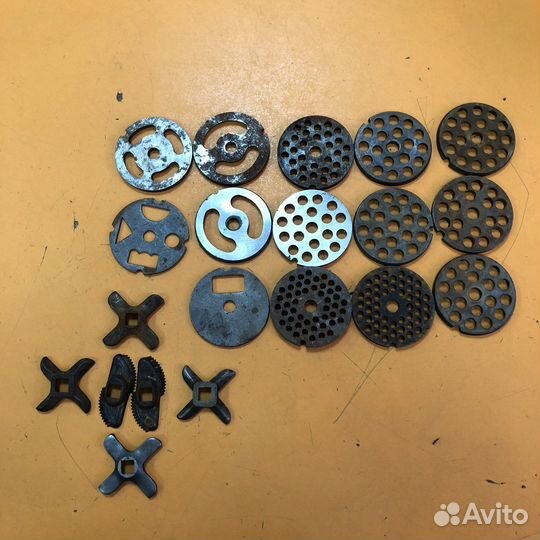 Ножи и решётки для мясорубки