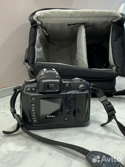 Фотоаппарат nikon d70