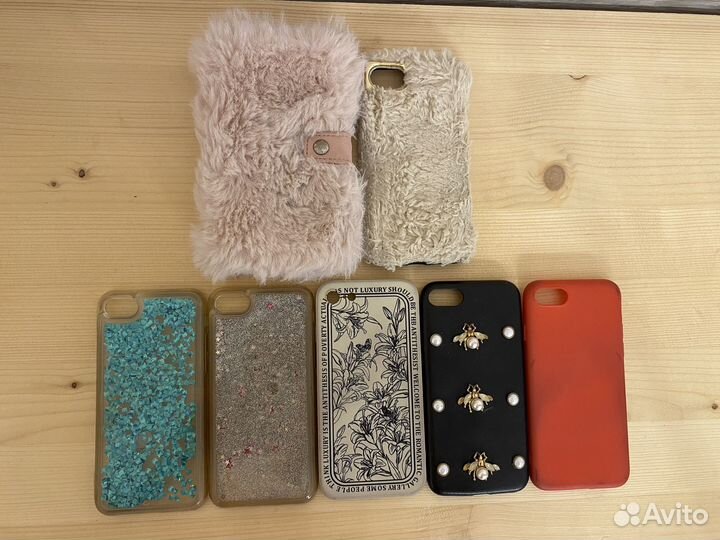 Чехлы на iPhone 7