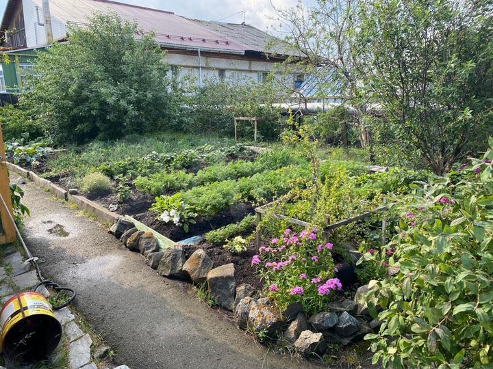 Коттедж 76 м² на участке 3 сот.