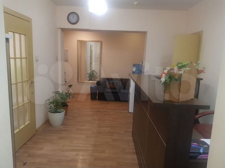 Сдам офисное помещение, 232 м²