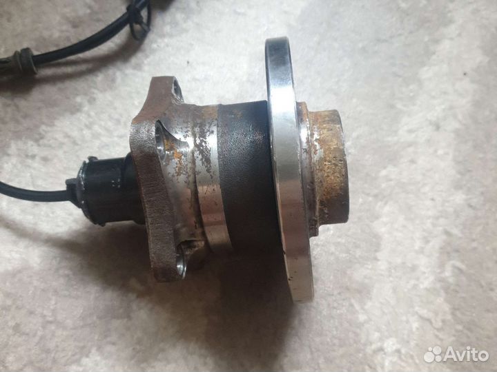 Ступица задняя Passat b5 b5+