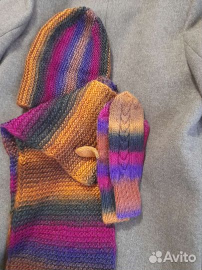 Шапка женская вязаная