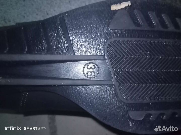 Беговые лыжи