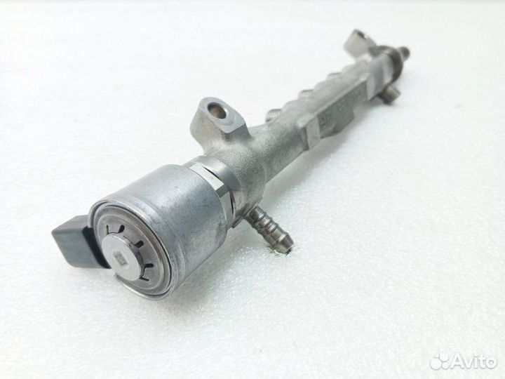 Топливная рейка (рампа) Audi Q5 FY 2.0 DET 2019