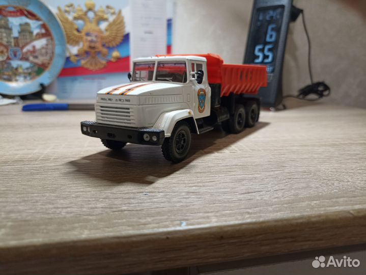 Модель грузовика