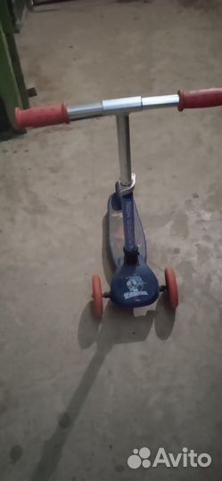 Самокат детский трехколесный