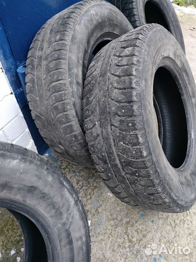 Bridgestone Ice Cruiser 5000 225/70 R16