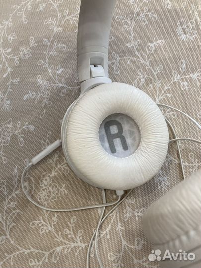 Проводные наушники jbl