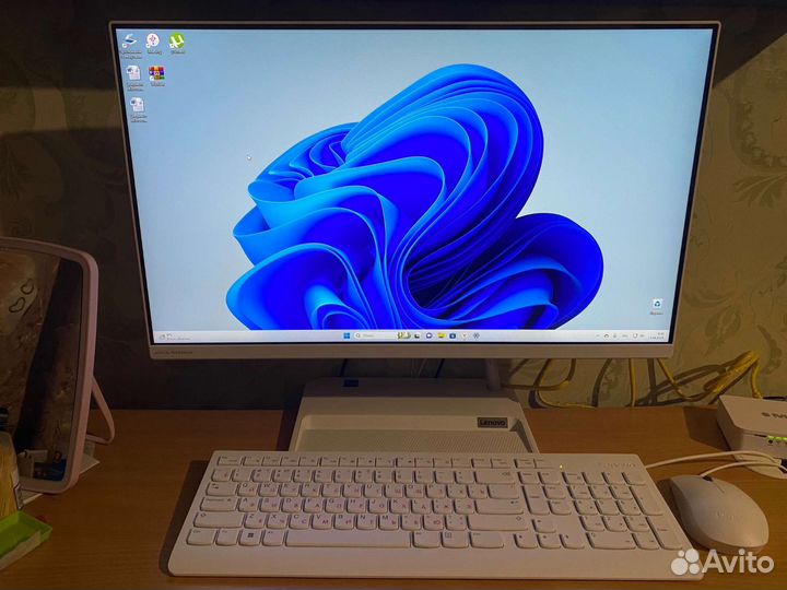 Моноблок Lenovo IdeaCentre AIO 3 24ITL6 2021 года