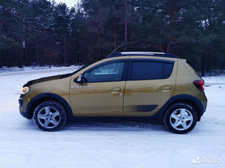 Renault Sandero Stepway 1.6 МТ, 2018, 104 107 км