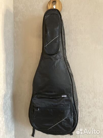 Классическая гитара Yamaha c40 с чехлом