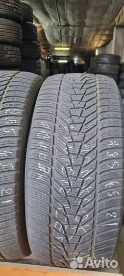 Hankook Winter I'Cept Evo 3 X W330A 285/45 R21