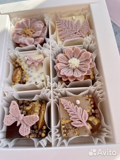 Шоколад к праздникам (ручная работа)