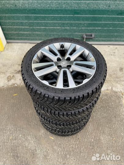 Michelin X-Ice North 4 205/50 R17