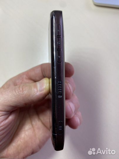 Nokia C7-00, 8 ГБ