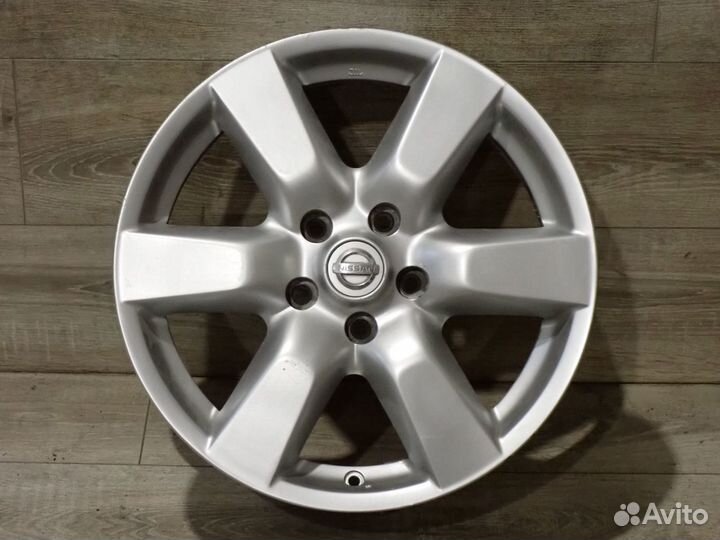 Комплект оригинальных R17 дисков Nissan X-Trail