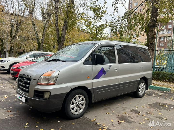Hyundai Starex 2.5 AT, 2006, 166 700 км