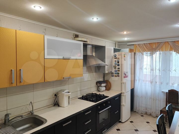 4-к. квартира, 97,5 м², 5/9 эт.