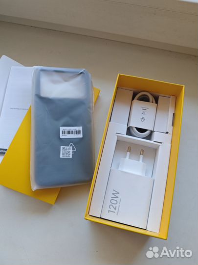 Xiaomi Poco F6 Pro, 12/512 ГБ