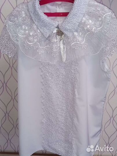 Школьная блузка