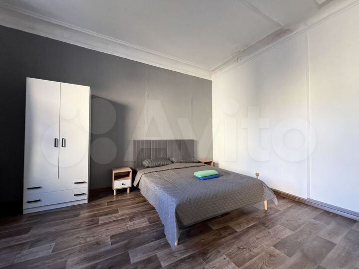 4-к. квартира, 100 м², 3/4 эт.