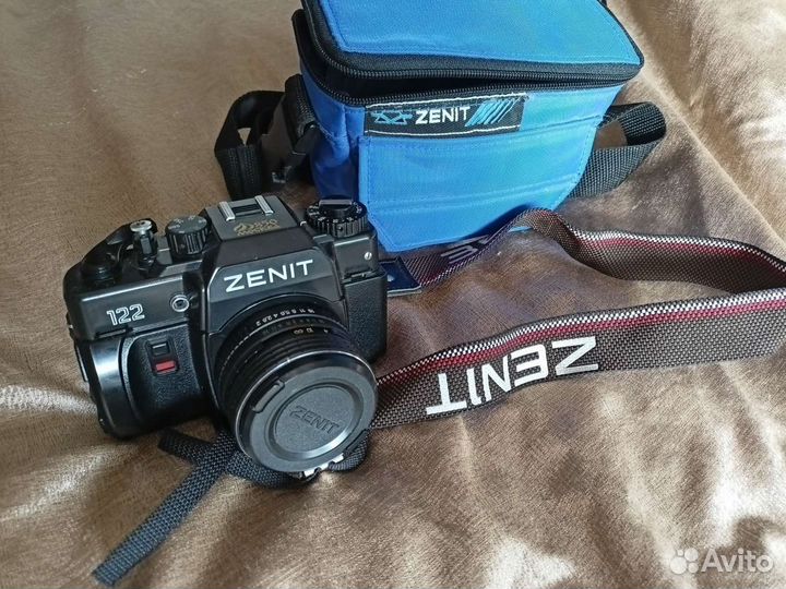 Зеркальный фотоаппарат