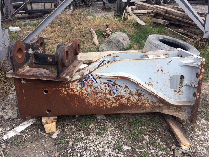 Корпус гидромолота Furukawa F35