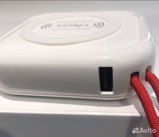 Power bank Forza с беспроводной зарядкой 10000mAh