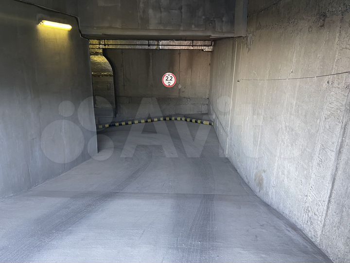 Машиноместо, 19 м²