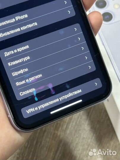 iPhone 11, 64 ГБ