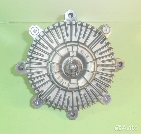 Вискомуфта вентилятора 4D56T D4BH MD174185