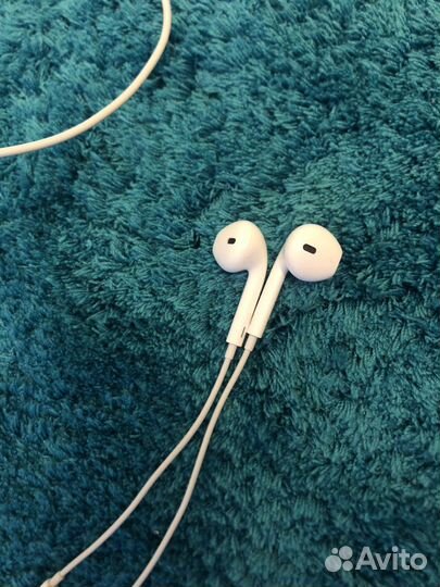 Наушники apple airpods lightning