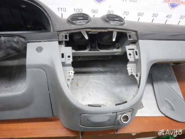 Панель приборов Chevrolet Lacetti F16D3 2008