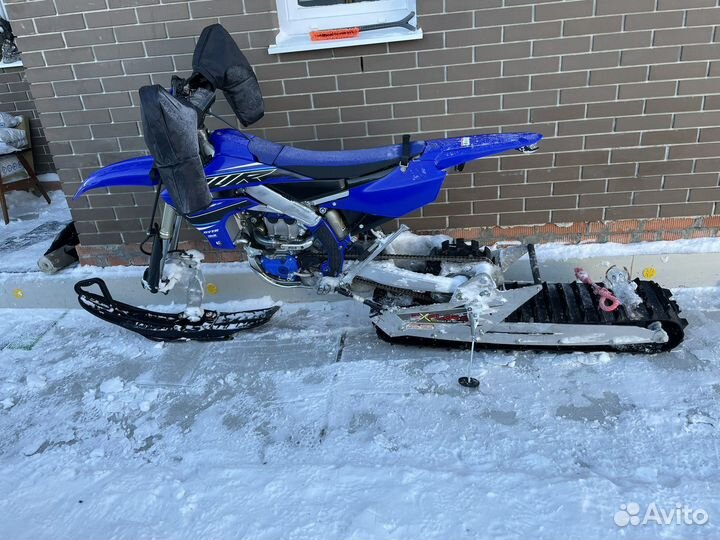 Сноубайк explorer