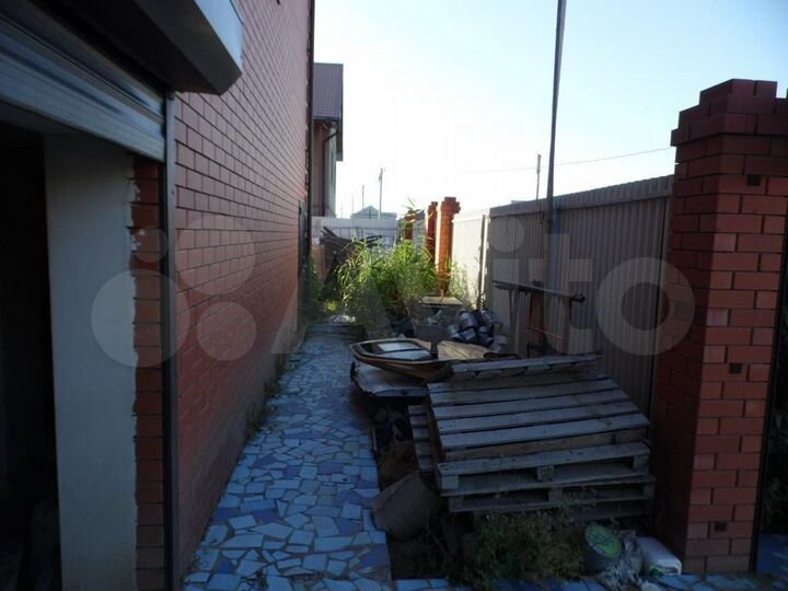 Дом 265,4 м² на участке 5,5 сот.