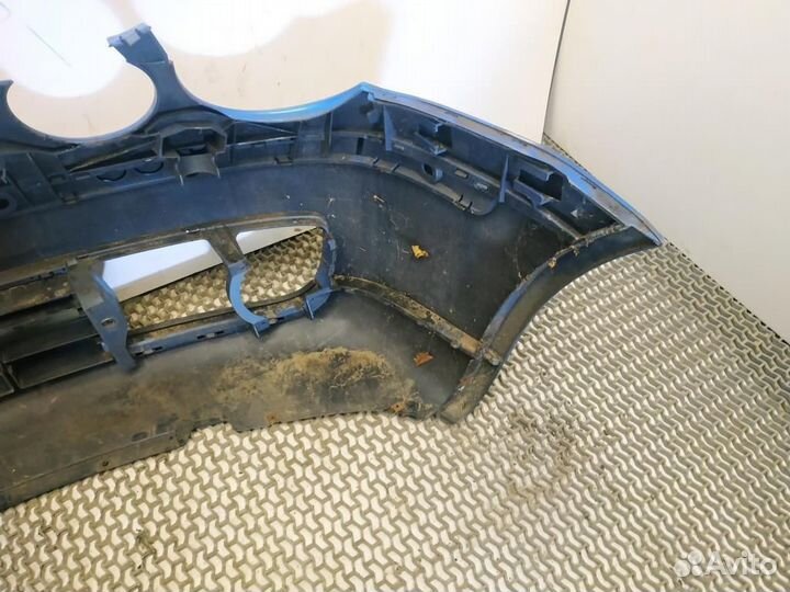 Бампер передний Volkswagen Polo 4 2002 6Q0807221