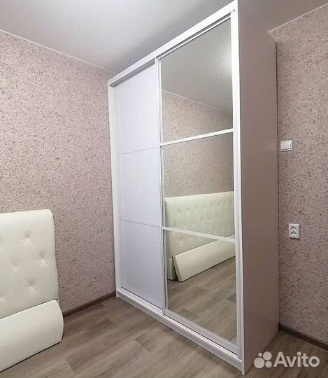 Шкаф в детскую