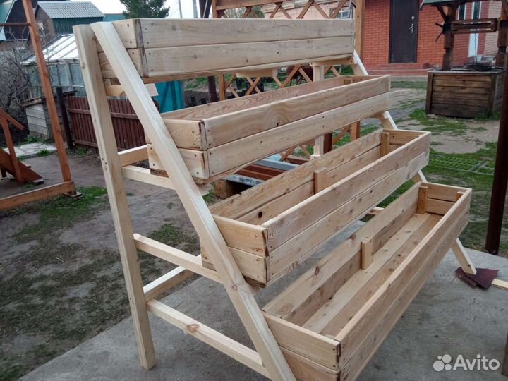 Этажерка для растений